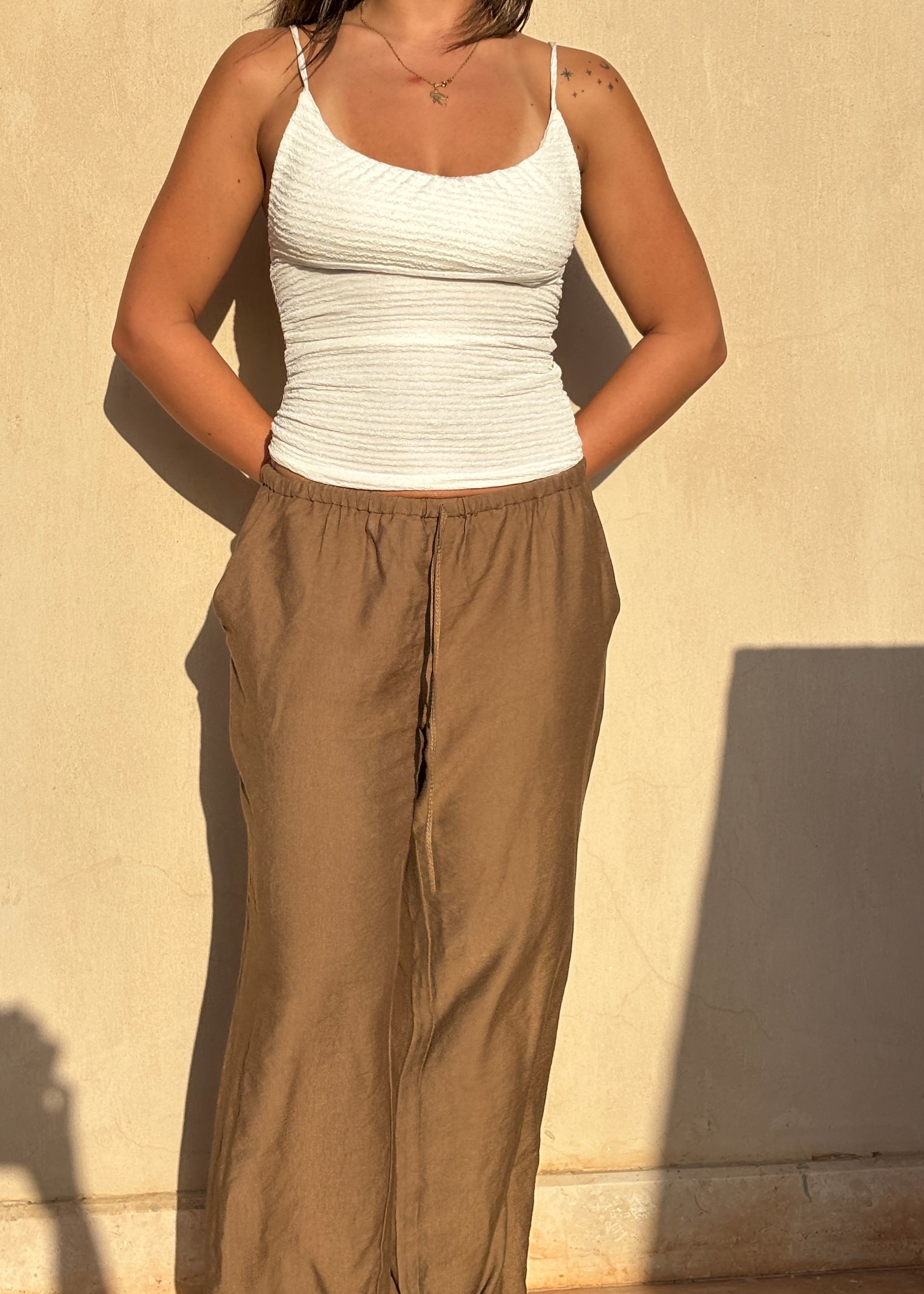 Shoreline Crinkle Tank