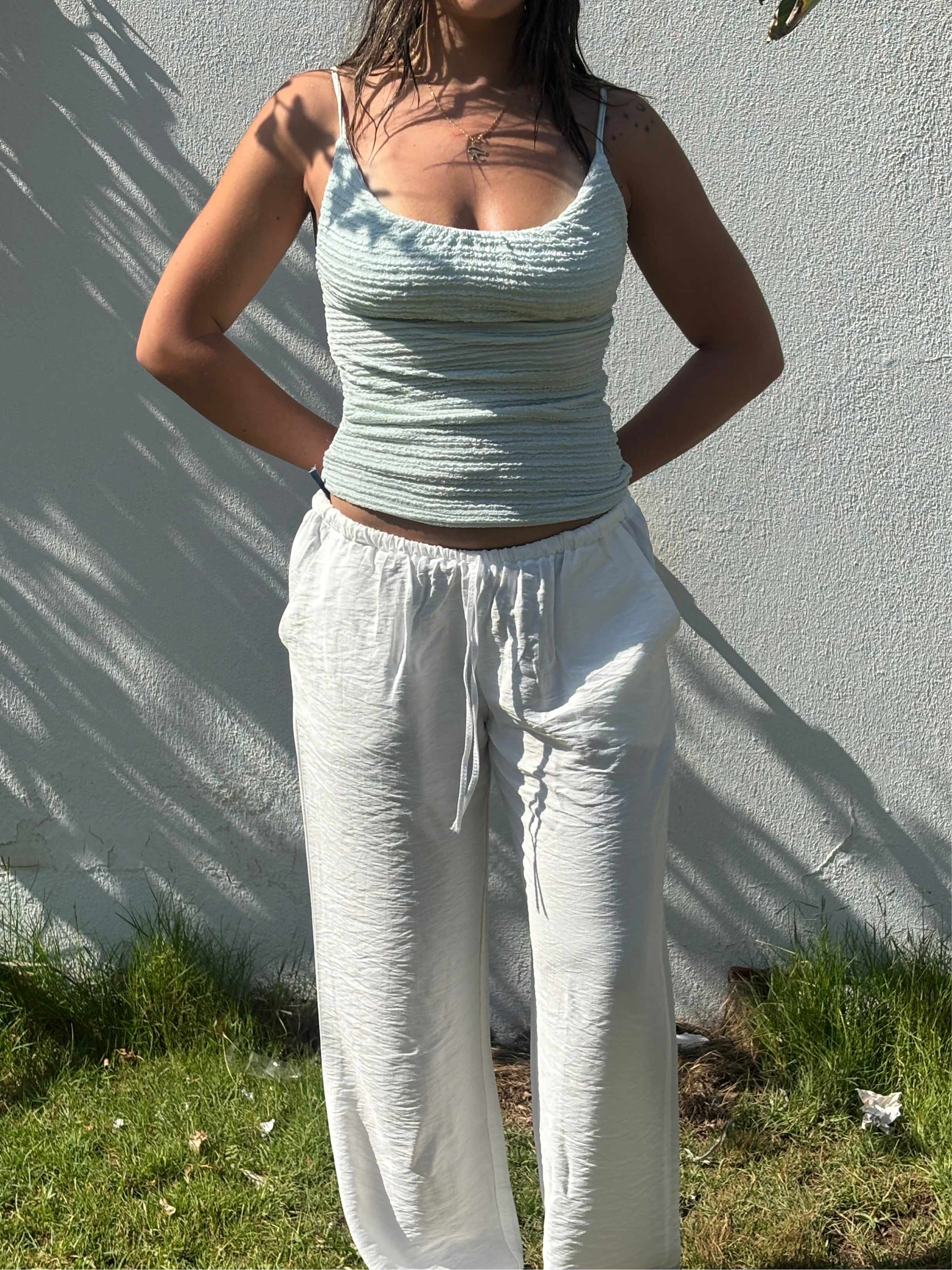 Shoreline Crinkle Tank