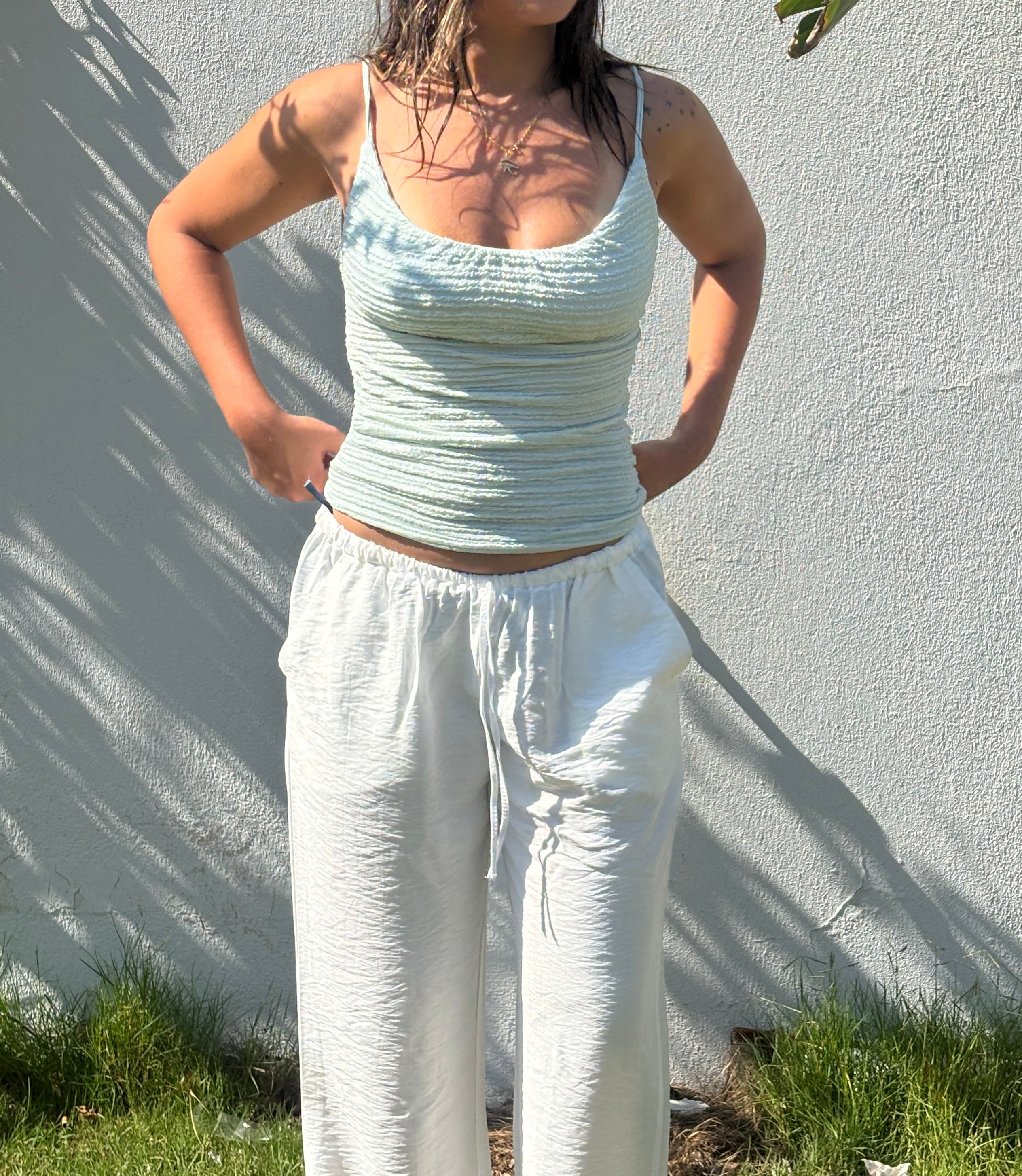 Shoreline Crinkle Tank