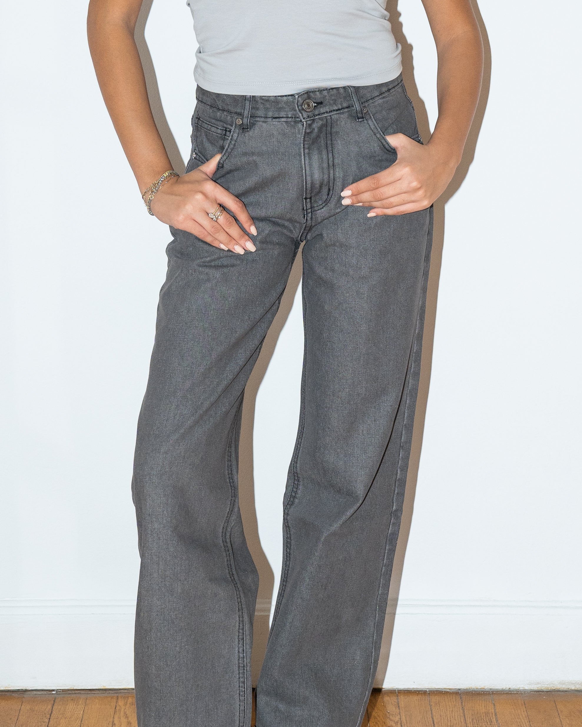 Basic Low Waist Jeans