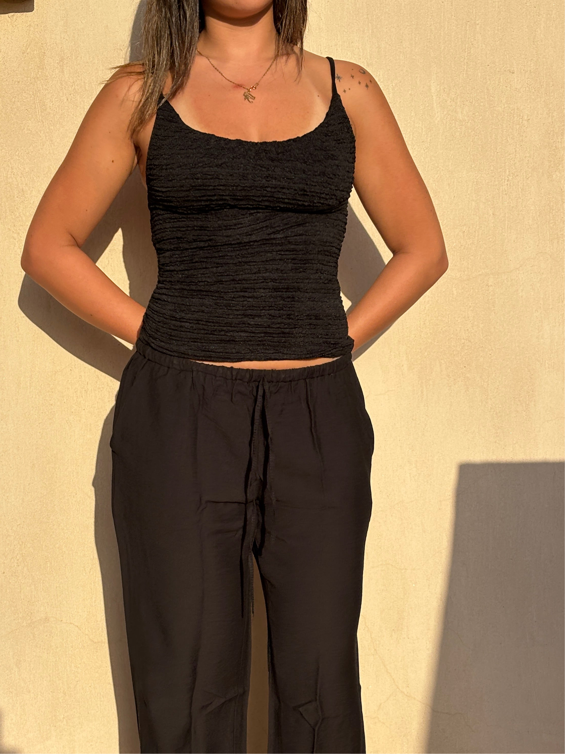 Shoreline Crinkle Tank